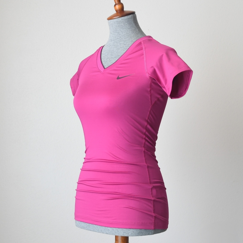 Do Not Purchase! Nike Pro Short-Sleeve Women's V-Neck Shirt - Picture 4 of 6
